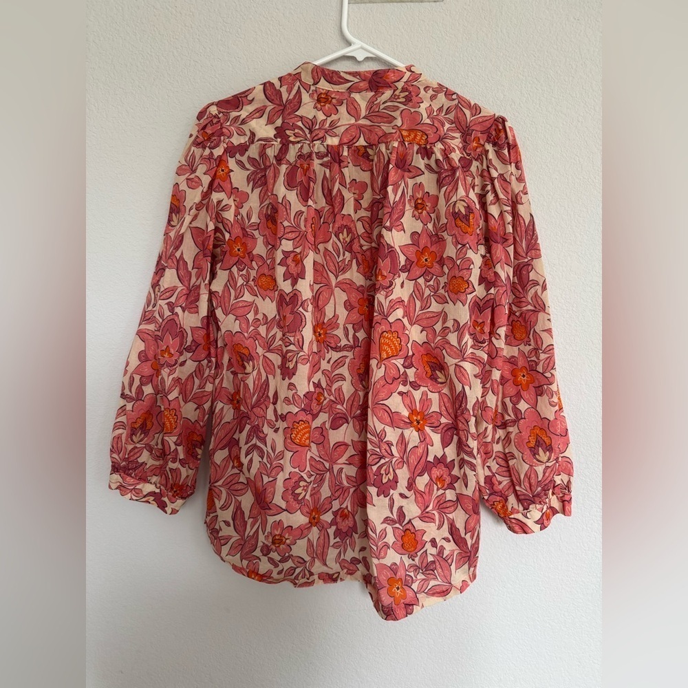 Trovata Bailey Blouse in Tea Rose. Size M - Picture 7 of 9
